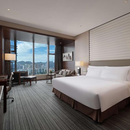 Radisson Blu Plaza Chongqing - Free 2 Bottle Of Local Beer Per Room During Stay Luaran gambar