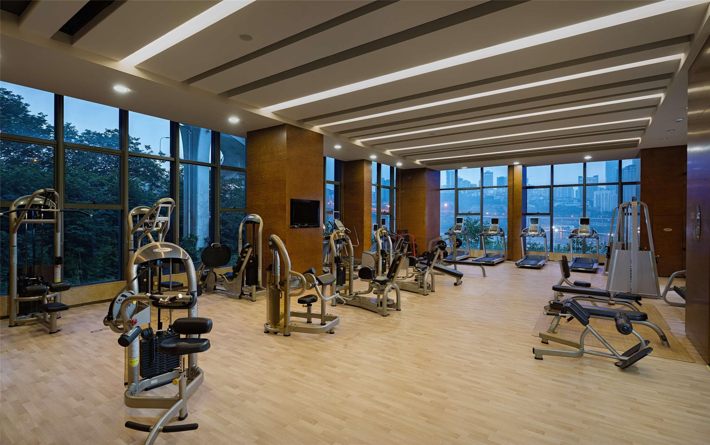 Radisson Blu Plaza Chongqing - Free 2 Bottle Of Local Beer Per Room During Stay Luaran gambar